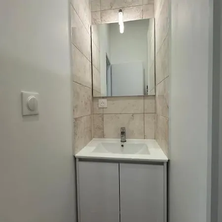 Appartement Lumiere Charme & Confort *